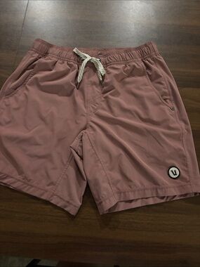 Vuori Men's Rose Swim Hybrids with Drawstring